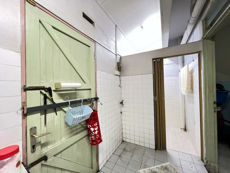 Rumah Teres 2 Tingkat untuk Dijual di Taman Sri Amar (Johor Bahru) - Jordan Wong - Bathroom - PropertyGuru.com.my