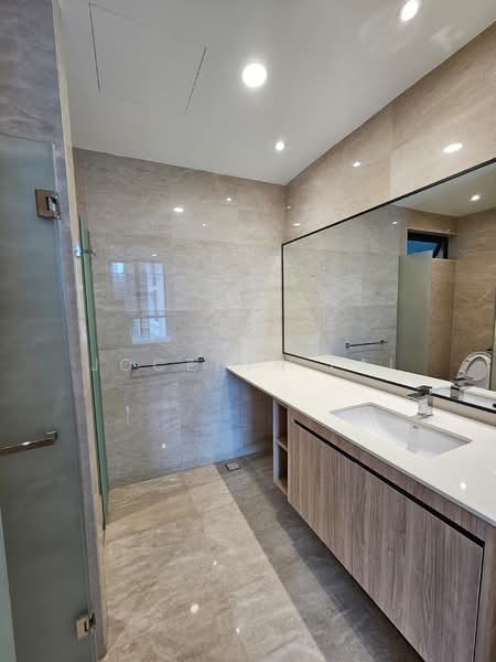 Service Residence for Sale at 10 Stonor - Jocelyn Lai - Bathroom - PropertyGuru.com.my