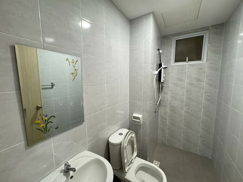 Kondominium untuk Disewa di i-Santorini - Venus Chong - Bathroom - PropertyGuru.com.my