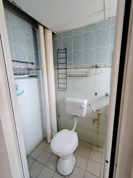 Apartment for Rent at Desa Sri Puteri B - Chris Lim - Bathroom - PropertyGuru.com.my