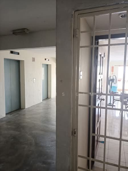 Apartment for Rent at Desa Sri Puteri B - Chris Lim - Corridor - PropertyGuru.com.my