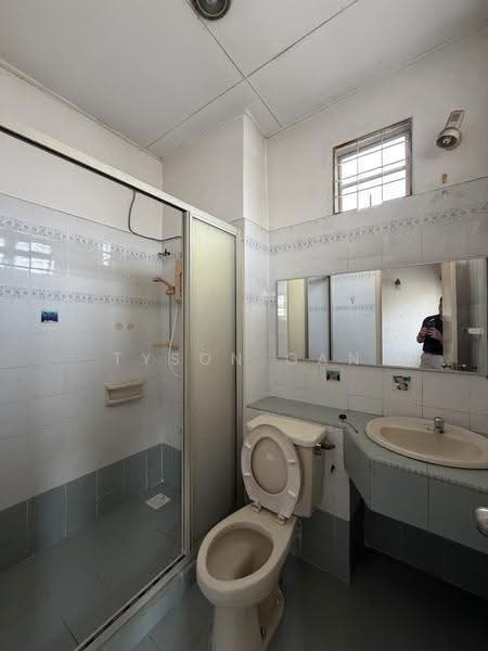 2-storey Terraced House for Sale in Usj 20 (Subang Jaya) - Tyson Gan - Bathroom - PropertyGuru.com.my