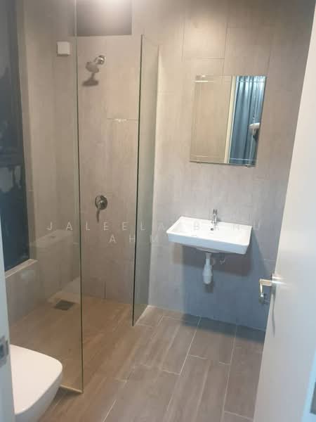 Servis Apartment untuk Disewa di Geo Bukit Rimau - Jaleela Banu Ahmad - Bathroom - PropertyGuru.com.my