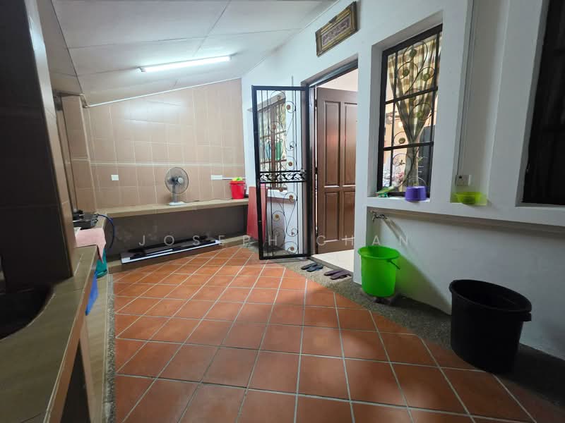 Semi-Detached House for Sale in Subang Alam (Shah Alam) - Joseph Chan - Exterior - PropertyGuru.com.my