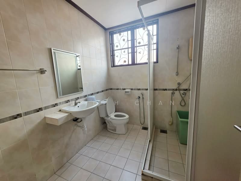 Semi-Detached House for Sale in Subang Alam (Shah Alam) - Joseph Chan - Bathroom - PropertyGuru.com.my