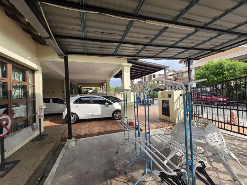 Semi-Detached House for Sale in Subang Alam (Shah Alam) - Joseph Chan - Exterior - PropertyGuru.com.my