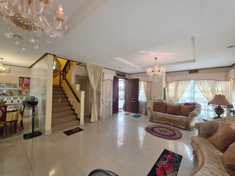Semi-Detached House for Sale in Subang Alam (Shah Alam) - Joseph Chan - Living Room - PropertyGuru.com.my