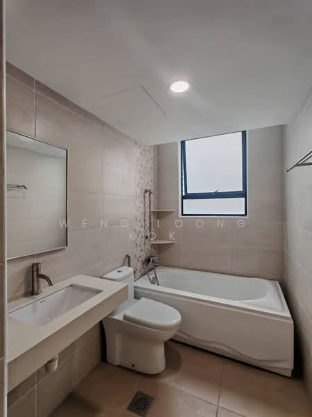 Condominium for Rent at Mont Kiara Pines - Weng Loong Kok - Bathroom - PropertyGuru.com.my