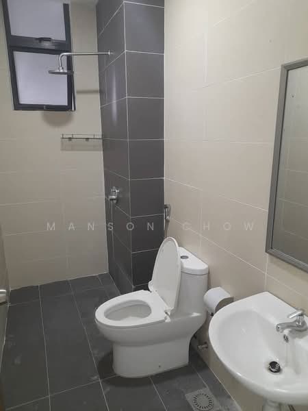 Servis Apartment untuk Disewa di City of Green - Manson Chow - Bathroom - PropertyGuru.com.my