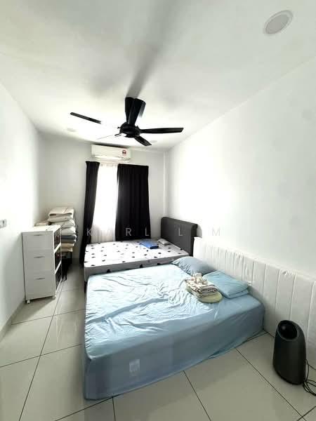 2-storey Terraced House for Sale in Taman Glenmarie (Johor Bahru) - Karl Lim - Bedroom - PropertyGuru.com.my