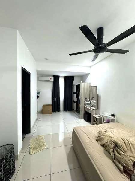 2-storey Terraced House for Sale in Taman Glenmarie (Johor Bahru) - Karl Lim - Bedroom - PropertyGuru.com.my