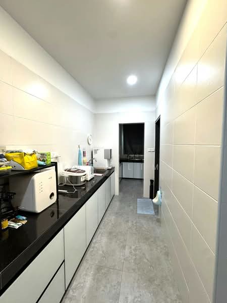 2-storey Terraced House for Sale in Taman Glenmarie (Johor Bahru) - Karl Lim - Kitchen - PropertyGuru.com.my