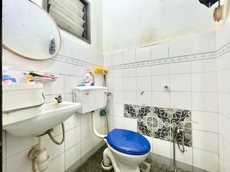 Rumah Teres 2 Tingkat untuk Dijual di Bandar Puncak Alam (Puncak Alam) - Bryan Yeoh - Bathroom - PropertyGuru.com.my