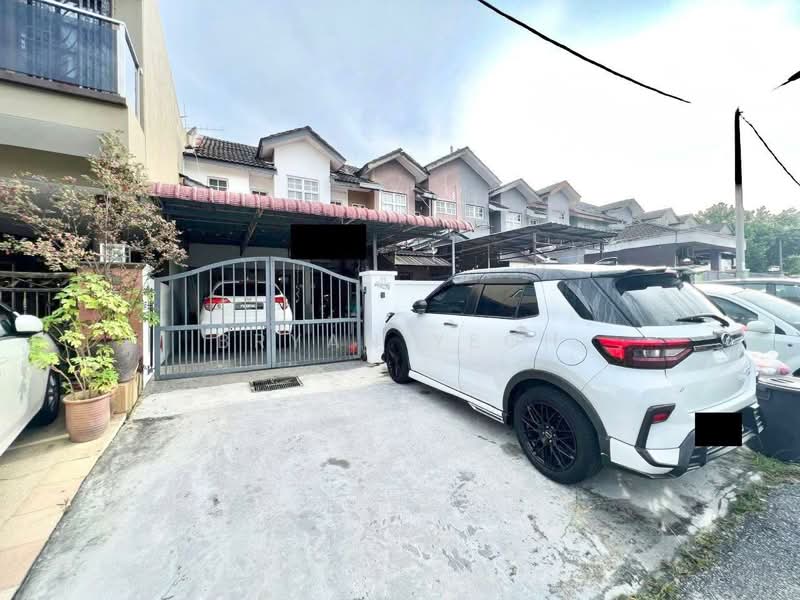 Rumah Teres 2 Tingkat untuk Dijual di Bandar Puncak Alam (Puncak Alam) - Bryan Yeoh - Exterior - PropertyGuru.com.my