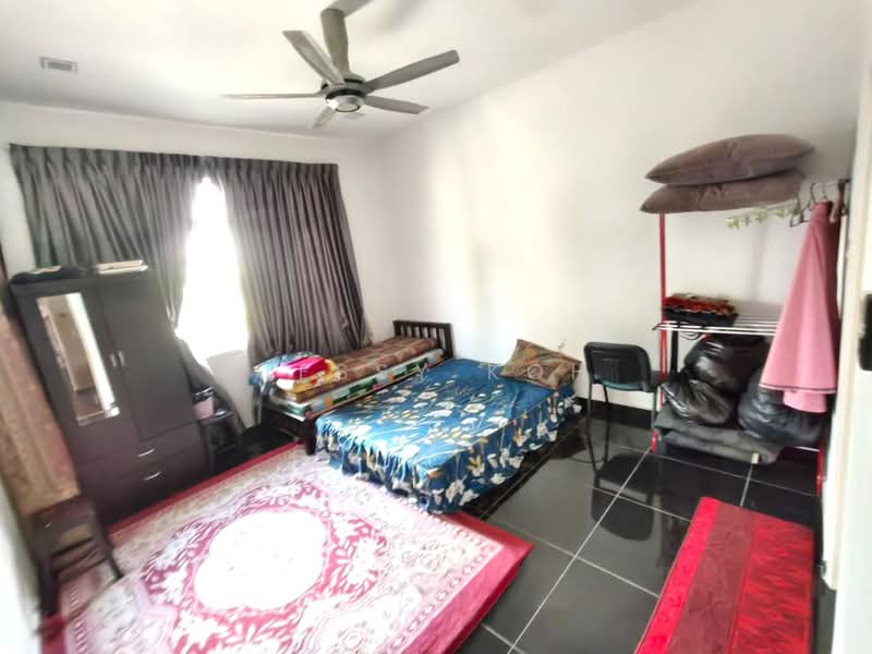 2-storey Terraced House for Rent in Ehsan Jaya (Johor Bahru) - Jessy Koh - Bedroom - PropertyGuru.com.my