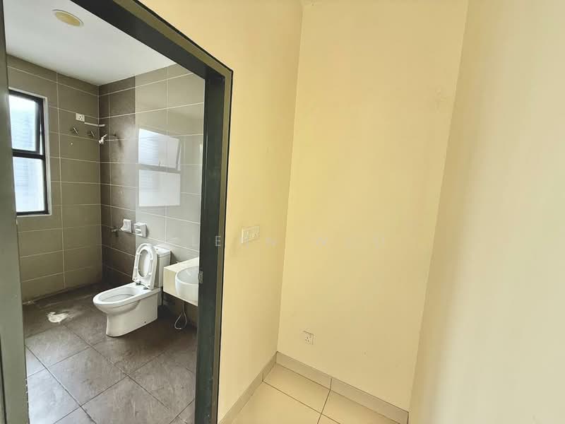 2-storey Terraced House for Sale in Austin Crest (Johor Bahru) - Glenn Woo - Bathroom - PropertyGuru.com.my