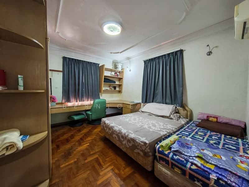 Bungalow for Sale in Taman Bukit Rinting (Masai) - Bernice Gan - Bedroom - PropertyGuru.com.my