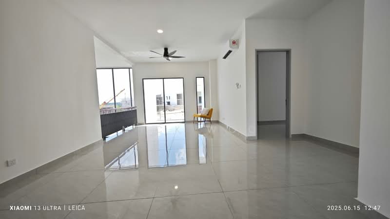 Bungalow for Sale in Bukit Jelutong (Shah Alam) - Nick Woo - Living Room - PropertyGuru.com.my