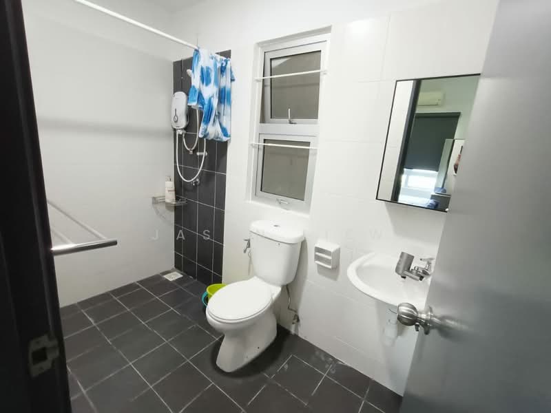 Servis Apartment untuk Disewa di Saville @ Kajang - Jason Liew - Bathroom - PropertyGuru.com.my
