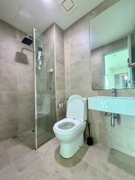 Servis Apartment untuk Disewa di Suasana @ Utropolis - Michelle Chong - Bathroom - PropertyGuru.com.my