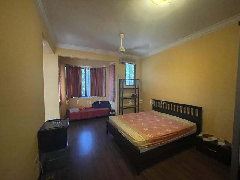 2-storey Terraced House for Sale in Saujana Damansara (Damansara Damai) - Kenex Seng - Bedroom - PropertyGuru.com.my