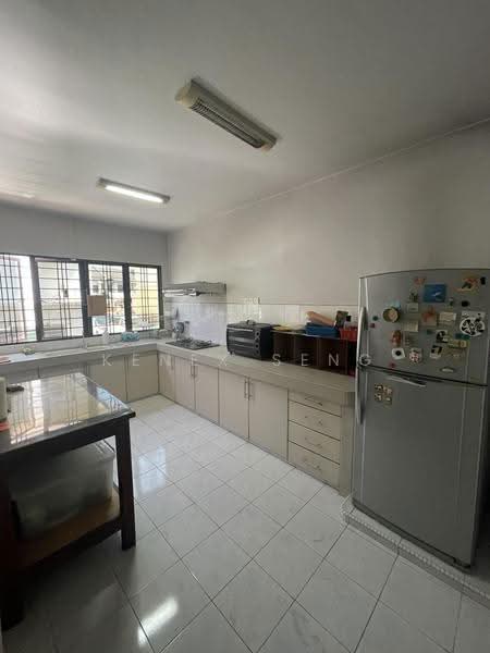 2-storey Terraced House for Sale in Saujana Damansara (Damansara Damai) - Kenex Seng - Kitchen - PropertyGuru.com.my