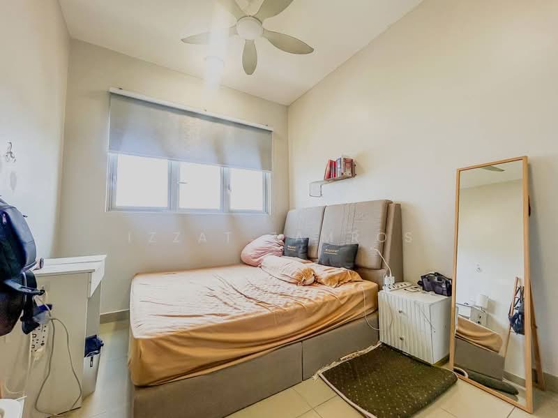 Servis Apartment untuk Dijual di SkyLake Residence - Izzat Zamros - Bedroom - PropertyGuru.com.my