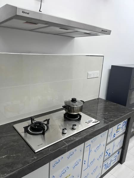 Rumah Flat untuk Disewa di PANGSAPURI PULAI MUTIARA 3 - Pierre Chin - Kitchen - PropertyGuru.com.my