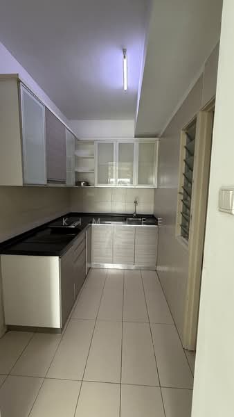 Servis Apartment untuk Disewa di Tiara Mutiara / The Crown - Kim Lee - Kitchen - PropertyGuru.com.my