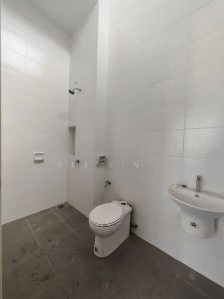 Rumah Teres 2 Tingkat untuk Dijual di Eco Summer (Johor Bahru) - See Yin . - Bathroom - PropertyGuru.com.my