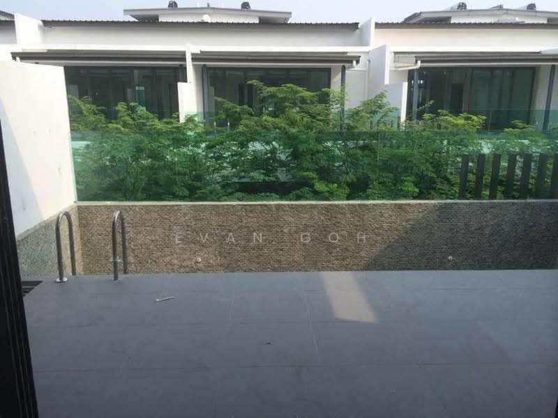 2.5-storey Terraced House for Sale in Taman Nusaputra Timur (Puchong) - Evan Goh - Exterior - PropertyGuru.com.my