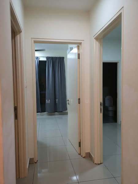 Kondominium untuk Dijual di Ascenda Residence @ Skyarena - MT Tiu - Corridor - PropertyGuru.com.my