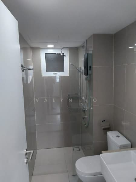 Servis Apartment untuk Disewa di Sentul Point - Valyn Ho - Bathroom - PropertyGuru.com.my