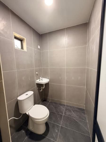 1-storey Terraced House for Sale in Johor Bahru (Johor) - Ellen Yeap - Bathroom - PropertyGuru.com.my