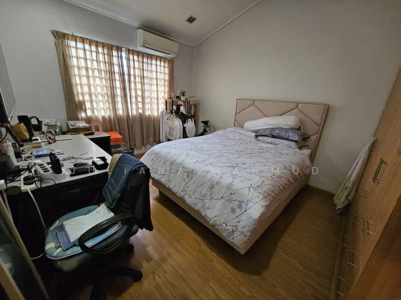 Rumah Berkembar untuk Dijual di SS2 (Petaling Jaya) - Juliana Mahmud - Bedroom - PropertyGuru.com.my