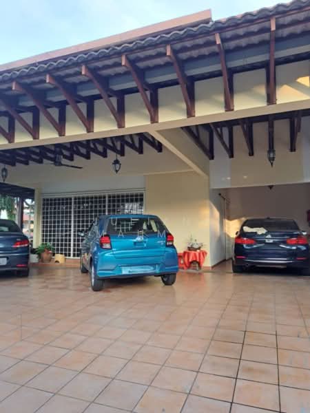 Rumah Berkembar untuk Dijual di SS2 (Petaling Jaya) - Juliana Mahmud - Exterior - PropertyGuru.com.my