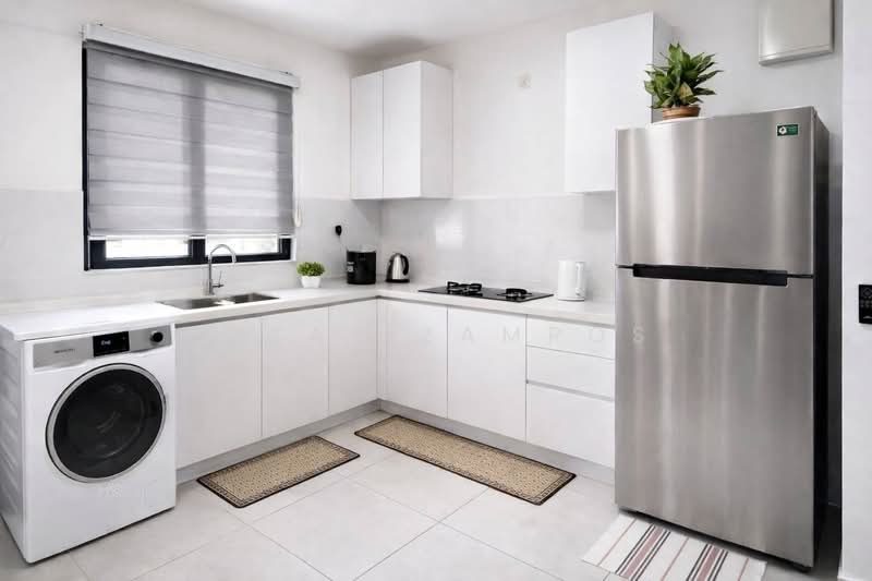 Service Residence for Sale at Huni @ Eco Ardence - Izzat Zamros - Kitchen - PropertyGuru.com.my