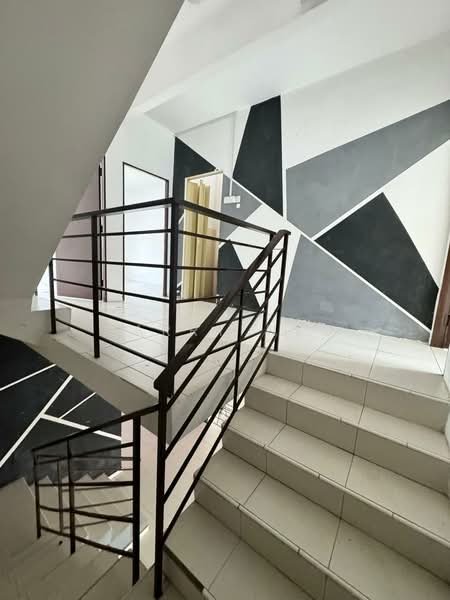 2.5-storey Terraced House for Sale in Pasir Gudang (Johor) - Harry Neo - Corridor - PropertyGuru.com.my