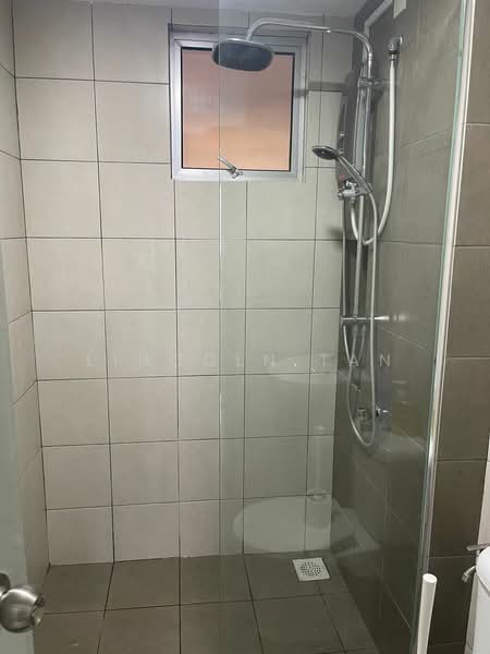 Condominium for Rent at Platinum OUG Residence - Lincoln Tan - Bathroom - PropertyGuru.com.my