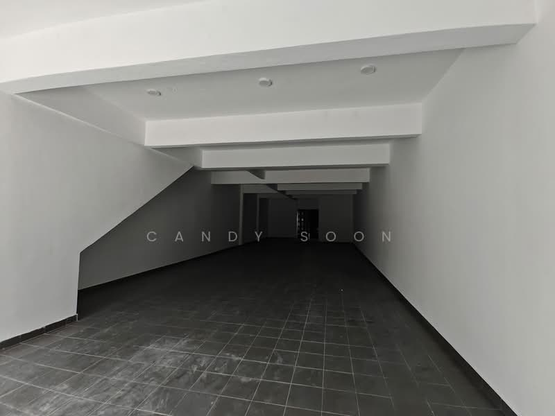 Shop for Rent in Seri Kembangan (Selangor) - Candy Soon - Interior - PropertyGuru.com.my