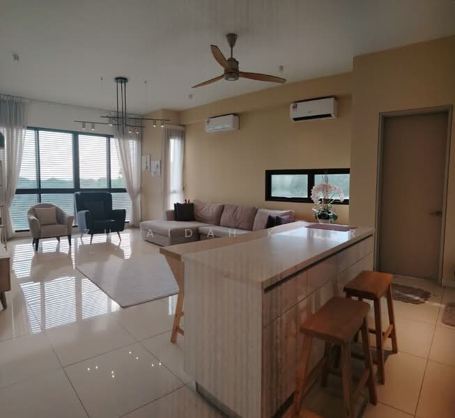 Servis Apartment untuk Disewa di Putra Residence - Zubaidah Kadir - Living Room - PropertyGuru.com.my