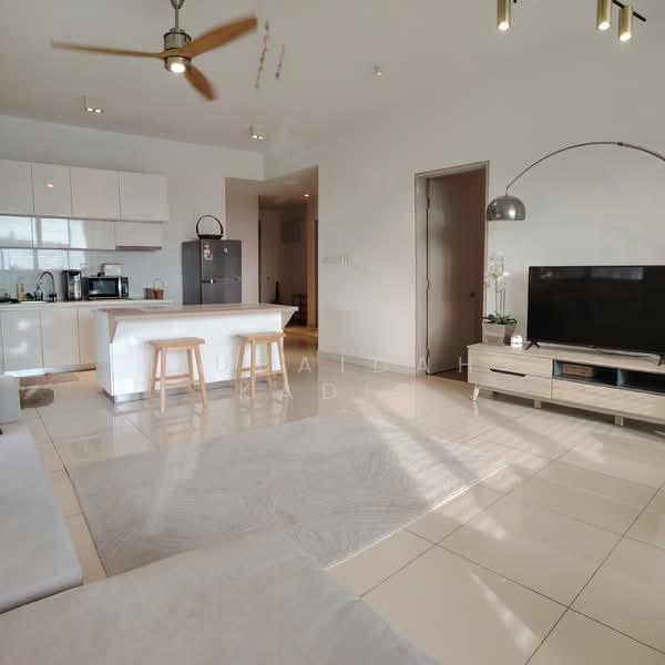 Servis Apartment untuk Disewa di Putra Residence - Zubaidah Kadir - Living Room - PropertyGuru.com.my