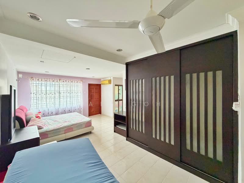 Rumah Teres 2.5 Tingkat untuk Dijual di Farlim (Ayer Itam) - Gary Goh - Bedroom - PropertyGuru.com.my