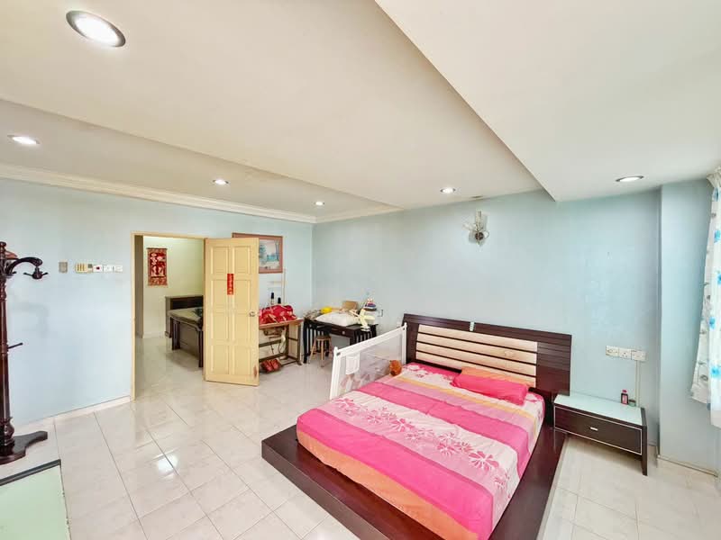 Rumah Teres 2.5 Tingkat untuk Dijual di Farlim (Ayer Itam) - Gary Goh - Bedroom - PropertyGuru.com.my