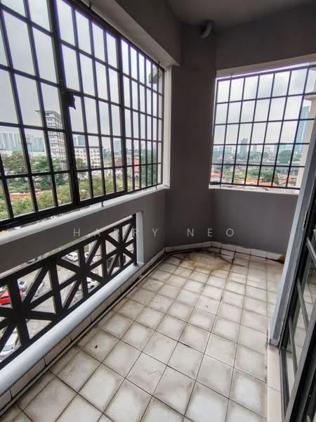 Condominium for Rent at Kondominium Tanjung Puteri - Harry Neo - Balcony - PropertyGuru.com.my