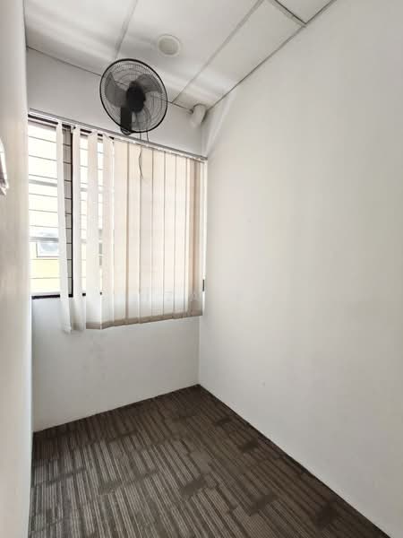 Shop for Sale in Bukit Jelutong (Shah Alam) - Liza AB - Interior - PropertyGuru.com.my