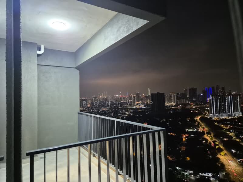 Servis Apartment untuk Disewa di Arunya @ KL North - Ron Yap - Balcony - PropertyGuru.com.my