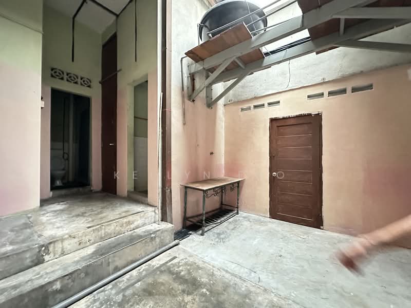 Shop for Rent in Melaka (Melaka City) - Kellyn Foo - Bathroom - PropertyGuru.com.my