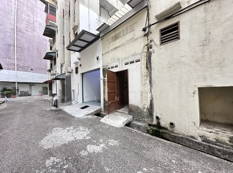 Shop for Rent in Melaka (Melaka City) - Kellyn Foo - Exterior - PropertyGuru.com.my
