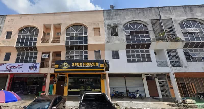 Shop for Sale in Subang Bestari (Shah Alam) - Chelsea Tan - Exterior - PropertyGuru.com.my
